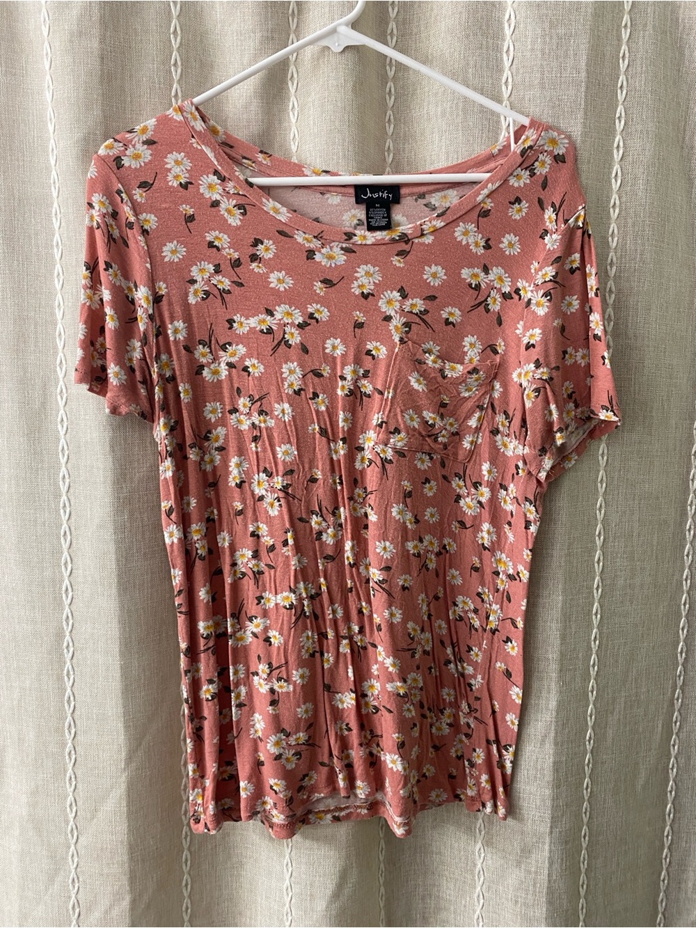 Justify Pink Daisy Pocket Tee